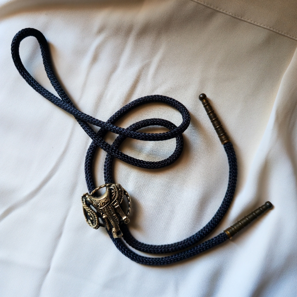 Vintage Saddle Bolo Tie